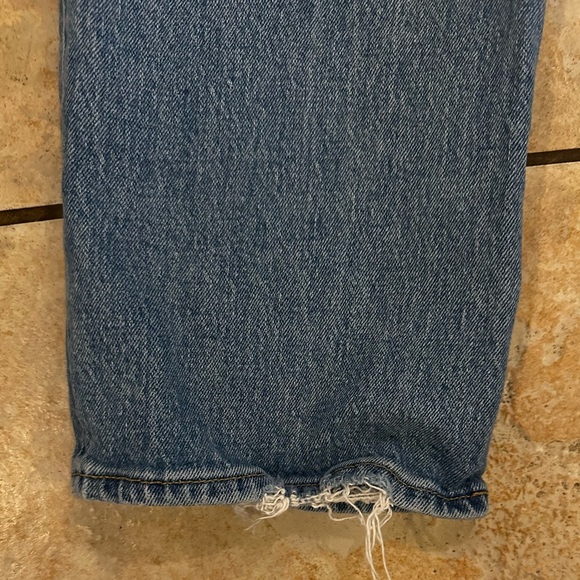 Ultra High Rise 90s Straight Jean - Abercrombie & Fitch - Picture 9 of 11